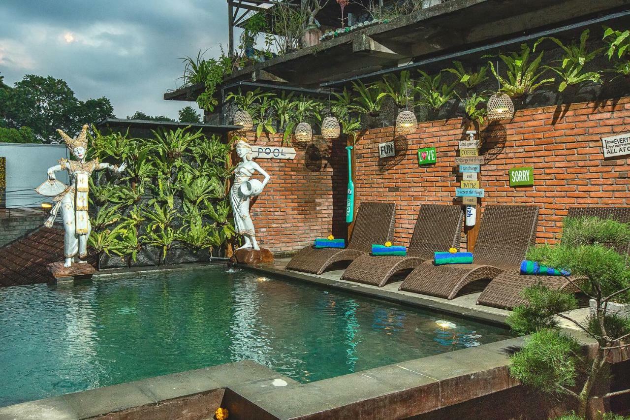Affittacamere Ubudku 2*