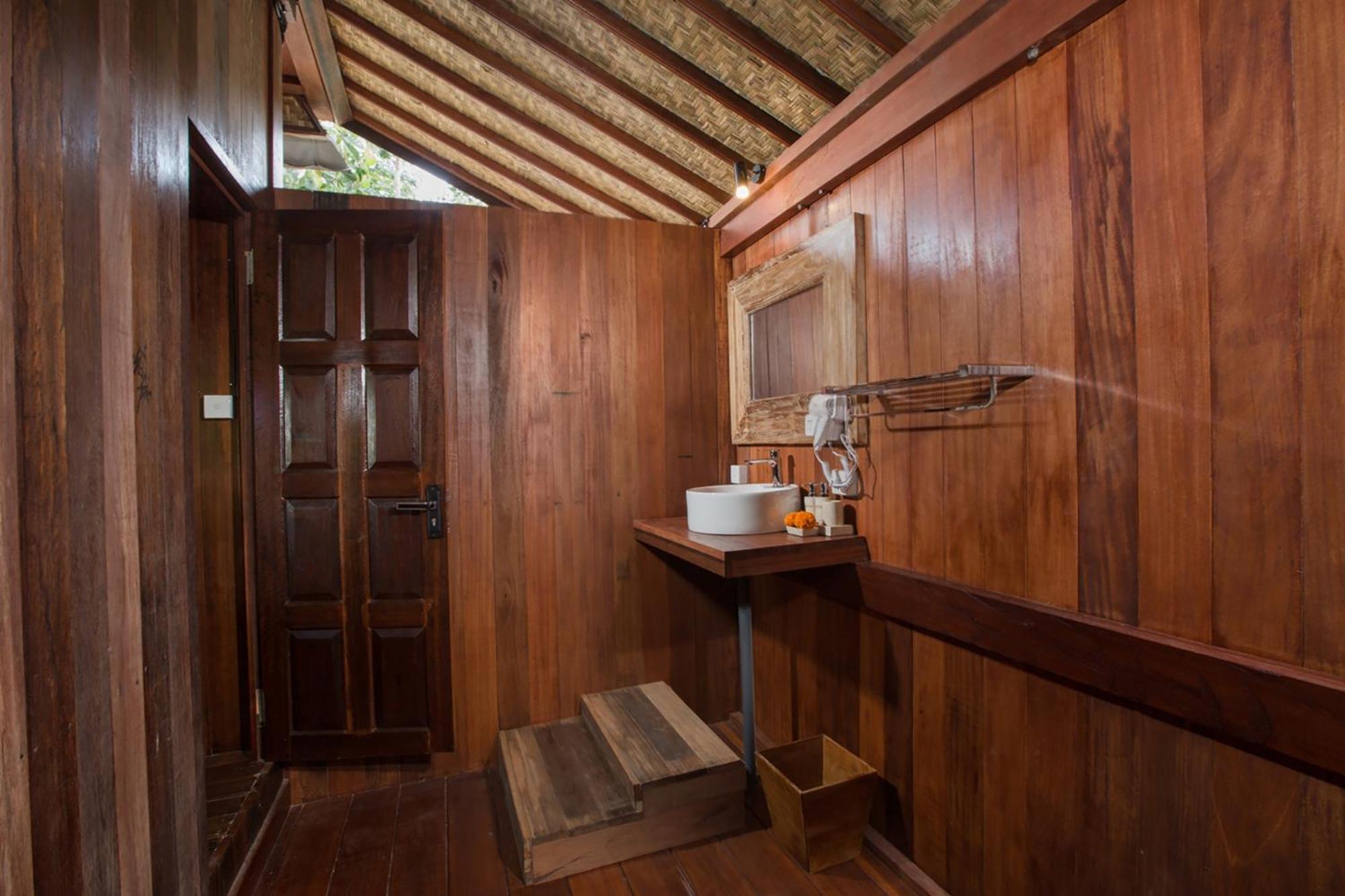 Ubudku Gasthof 2*